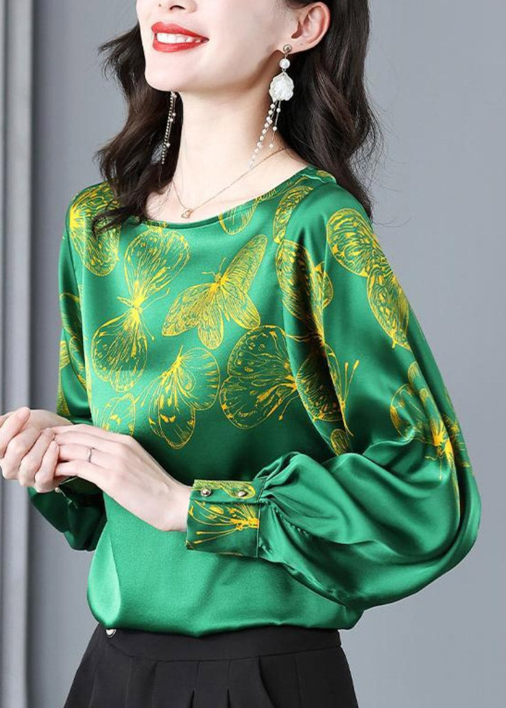Beautifully Finished Top in a Timeless Design