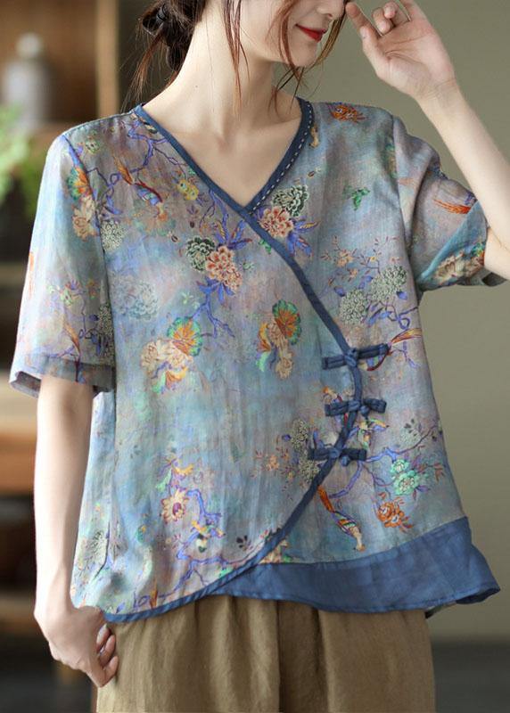 Gracefully Styled Top for Any Occasion