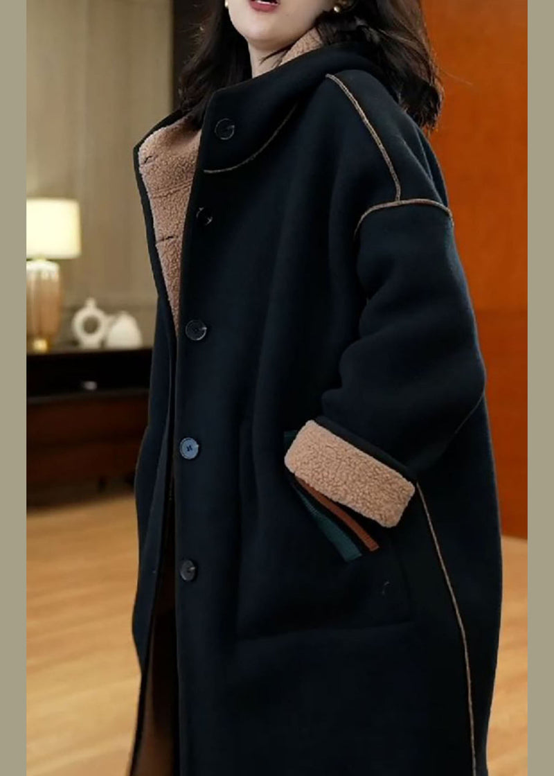 Elegantly Styled Coat for Everyday Wear