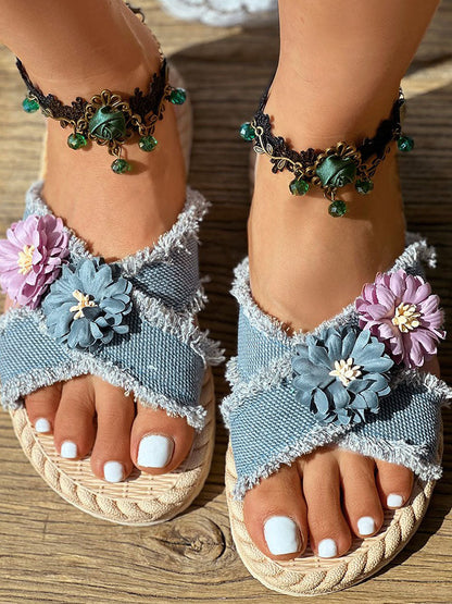 Graceful Orthopedic Sandals for Modern Look