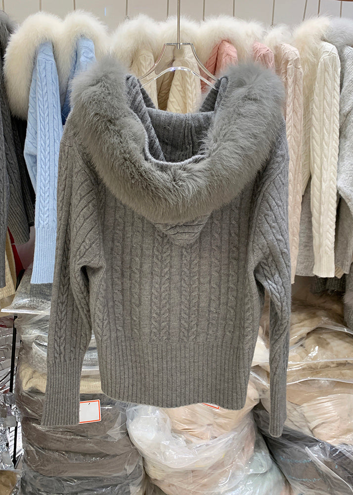Classic Vintage & Enduringly Stylish Cardigan