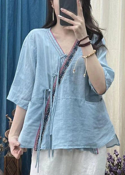 Well Tailored Shirt with a Graceful Silhouette