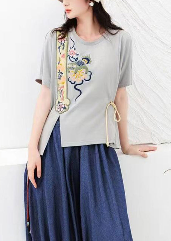 A Vintage Style Shirt with Delicate Timeless Details
