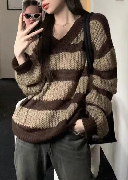 Elegantly Styled Sweater for Everyday Wear