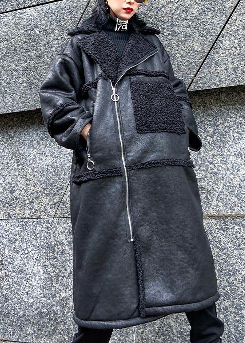 Effortlessly Elegant Jacket with a Timeless Design