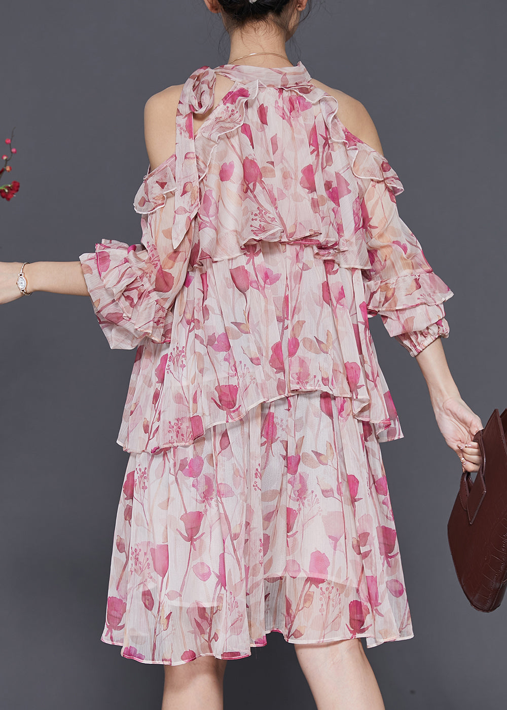 Gracefully Styled Dress for Any Occasion