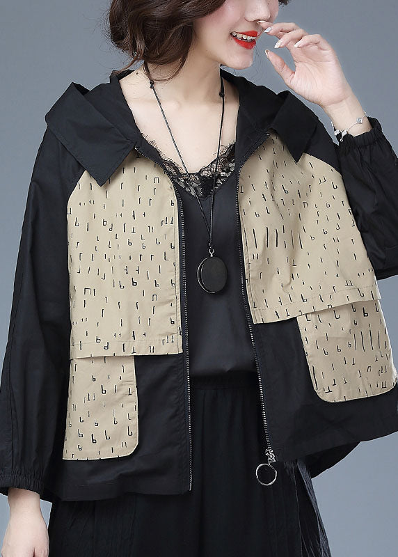 Gracefully Styled Coat for Any Occasion