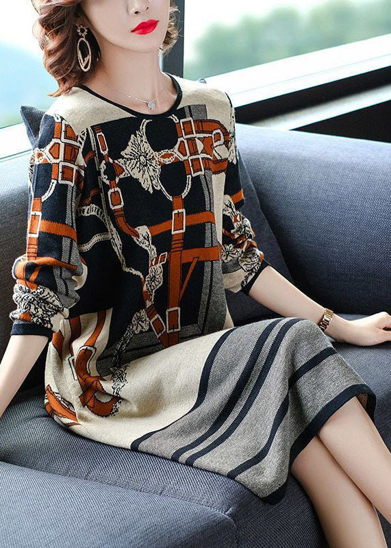 Well Tailored Sweater with a Graceful Silhouette