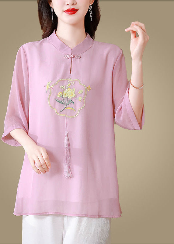 Polished Blouse with an Effortless Classic Look