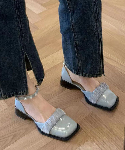 Graceful Orthopedic Sandals for Modern Look