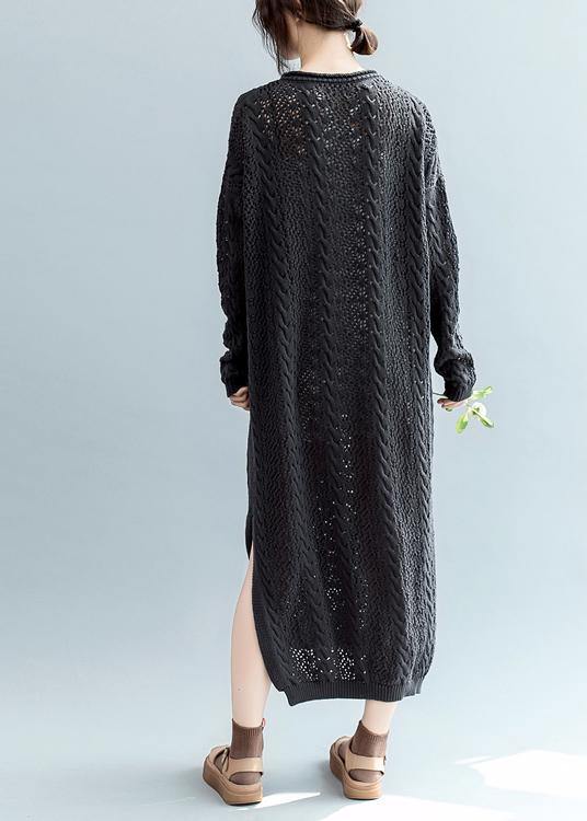 Well Tailored Sweater with a Graceful Silhouette