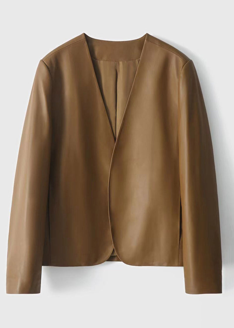 Gracefully Styled Coat for Any Occasion