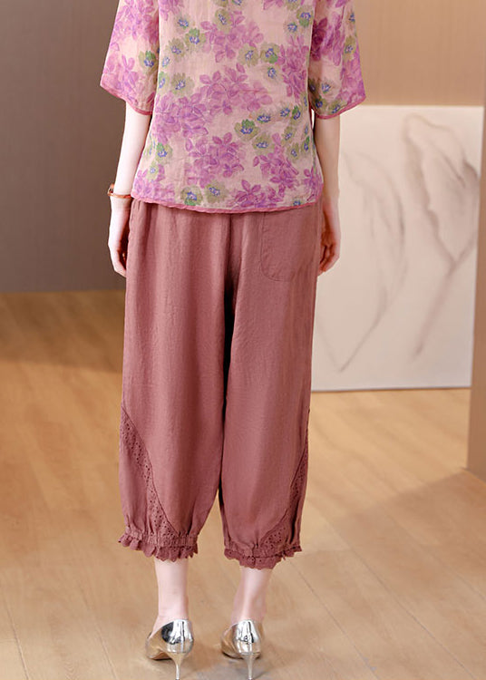Effortlessly Elegant Pants with a Timeless Design