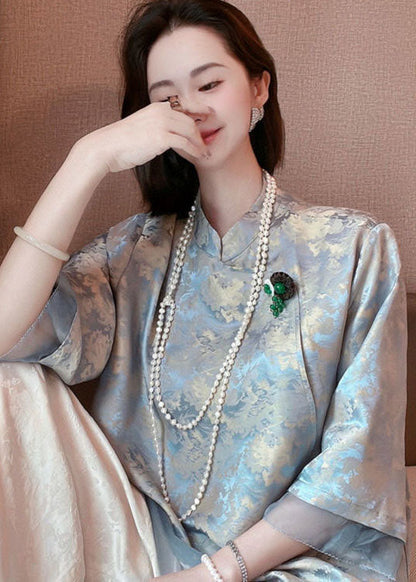 A Vintage Style Shirt with Delicate Timeless Details