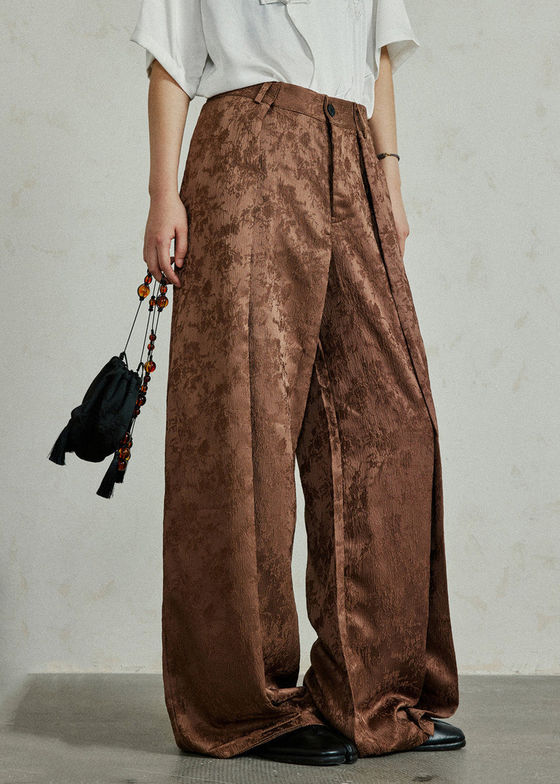Classic Vintage Pants with a Flattering Fit