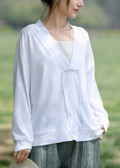 Beautifully Finished Coat in a Timeless Design