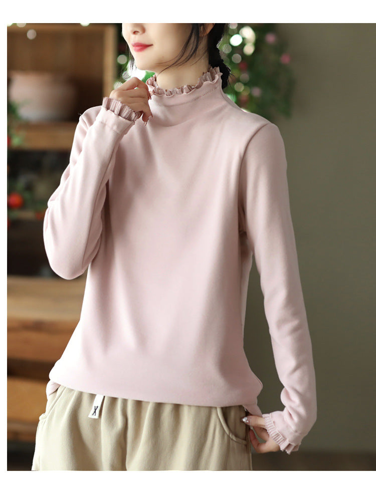Classic Vintage T-Shirt with a Flattering Fit