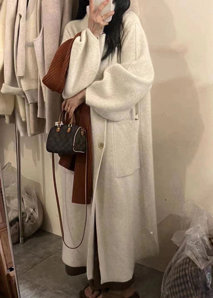 Gracefully Styled Coat for Any Occasion