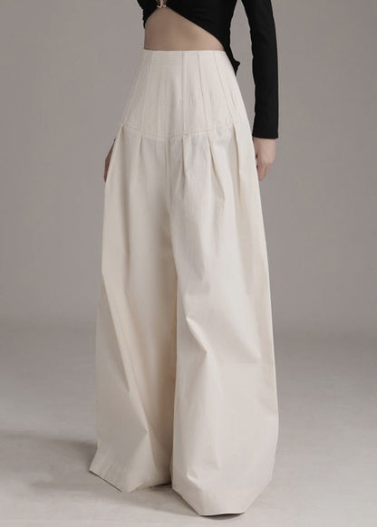 Polished Pants with an Effortless Classic Look