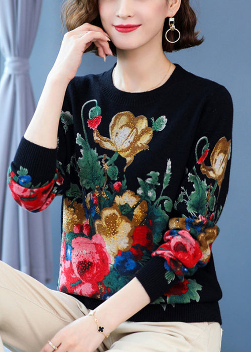 Beautifully Finished Sweater in a Timeless Design