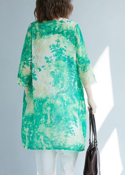 Beautifully Finished Blouse in a Timeless Design