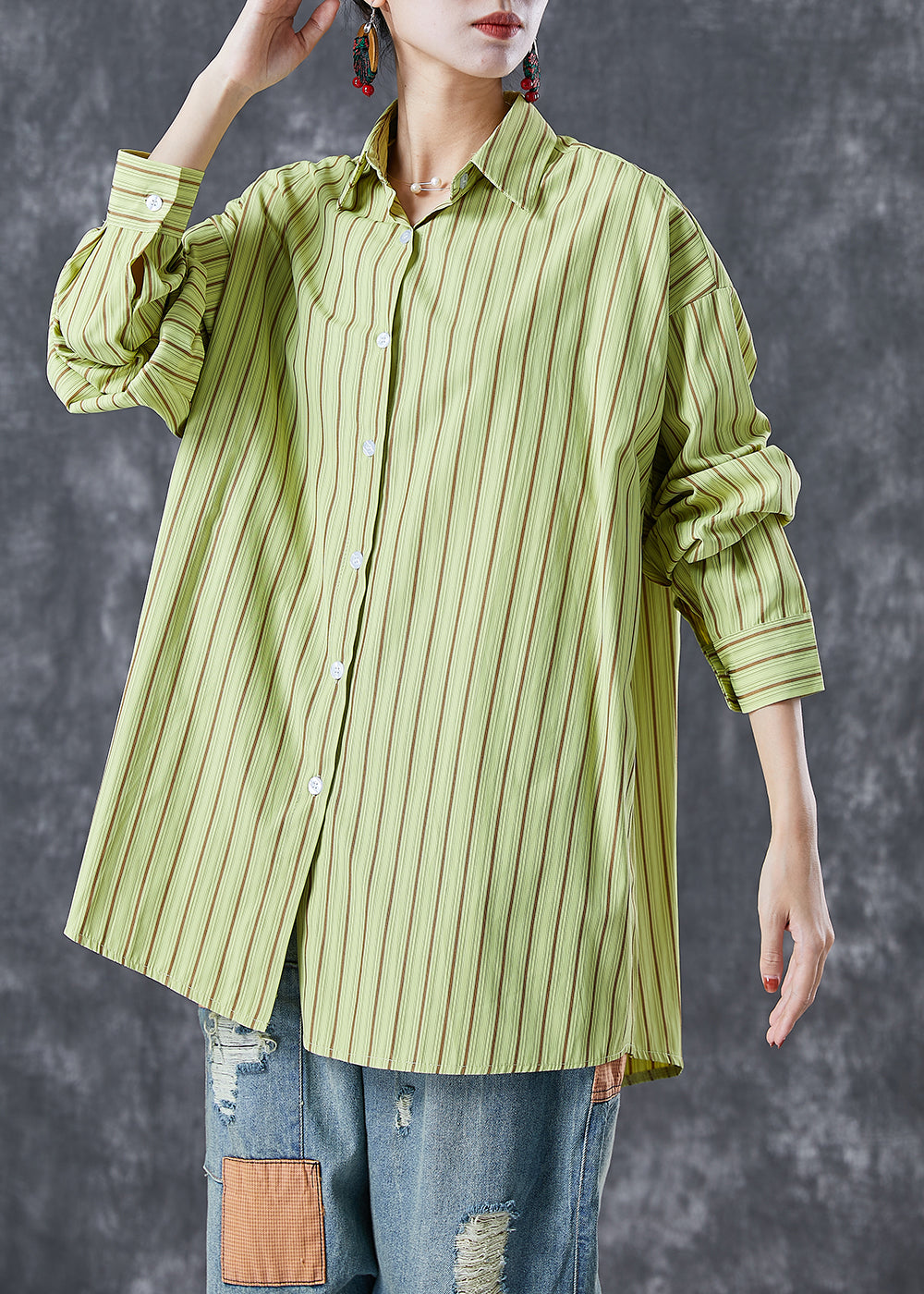 Effortlessly Elegant Blouse with a Timeless Design