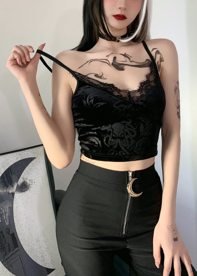 Gracefully Styled Garment for Any Occasion