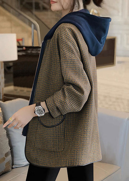 Gracefully Styled Coat for Any Occasion