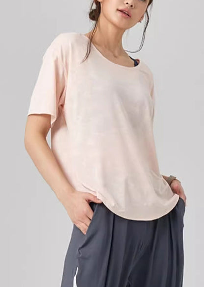 Well Tailored Top with a Graceful Silhouette