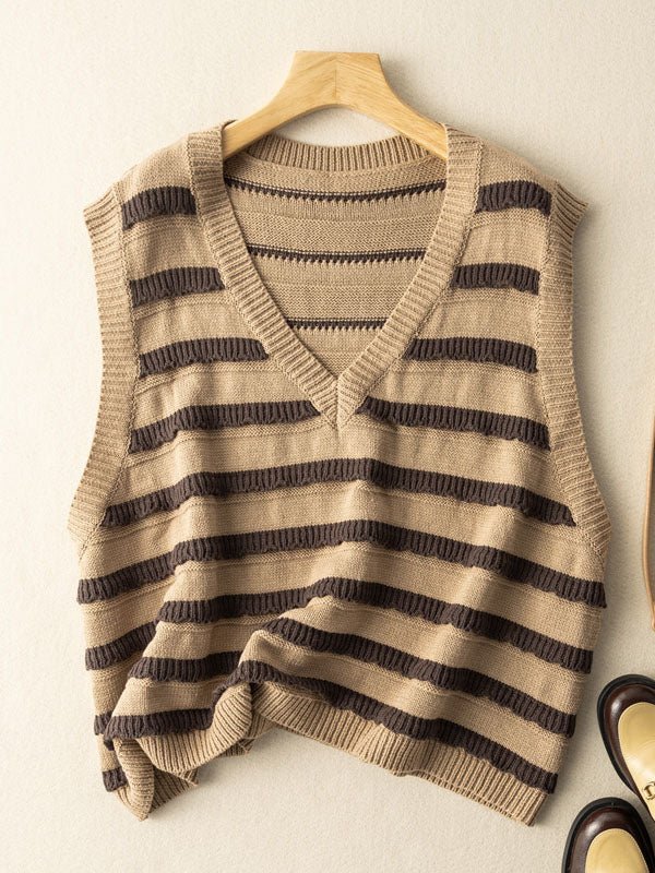 Elegantly Styled Coat for Everyday Wear
