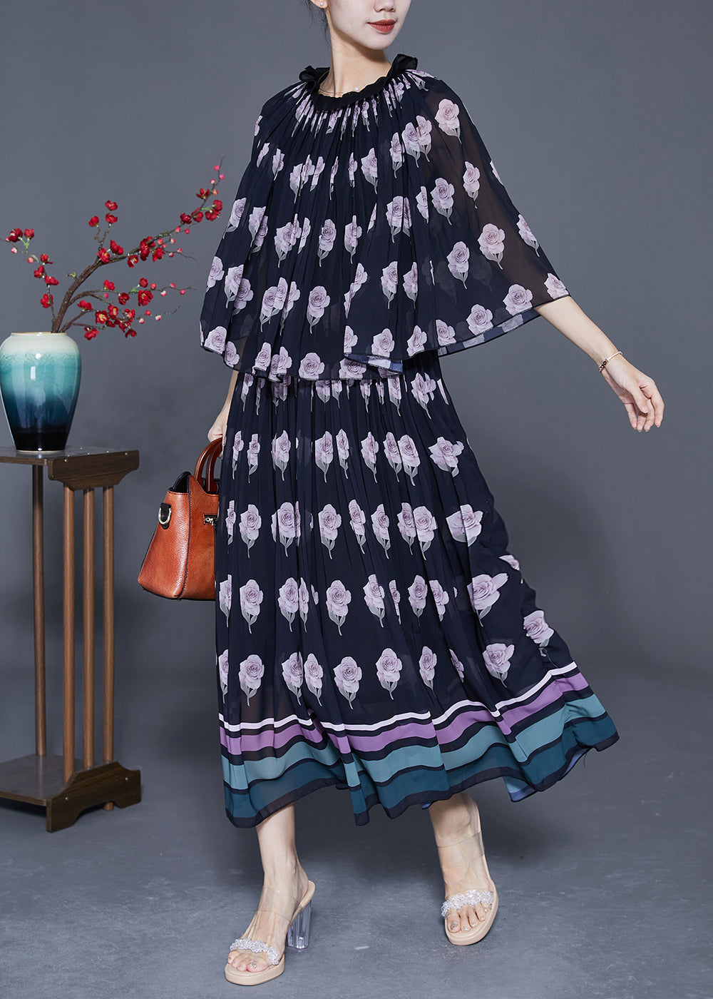 Classic Vintage Dress with a Flattering Fit