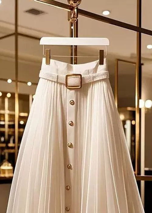 Beautifully Finished Garment in a Timeless Design