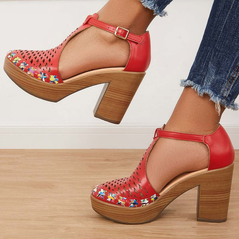 Classic Orthopedic Sandals with Timeless Style
