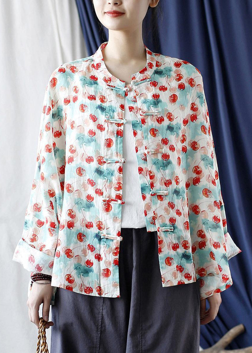Sophisticated Blouse with a Clean Classic Look