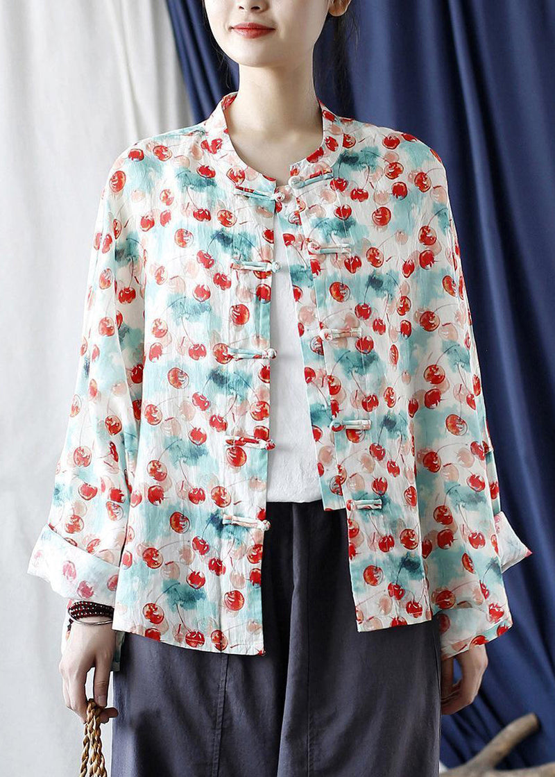Sophisticated Blouse with a Clean Classic Look