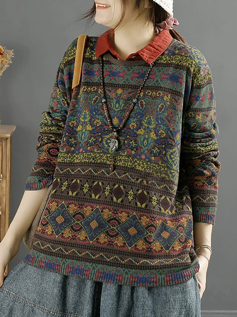 Classic Vintage Sweater with a Flattering Fit