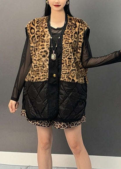 Elegantly Styled Coat for Everyday Wear