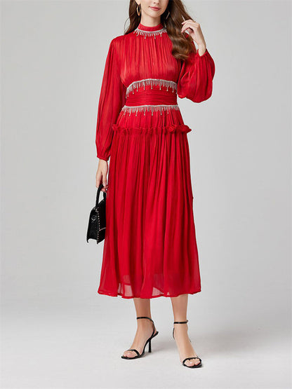 Beautifully Finished Dress in a Timeless Design