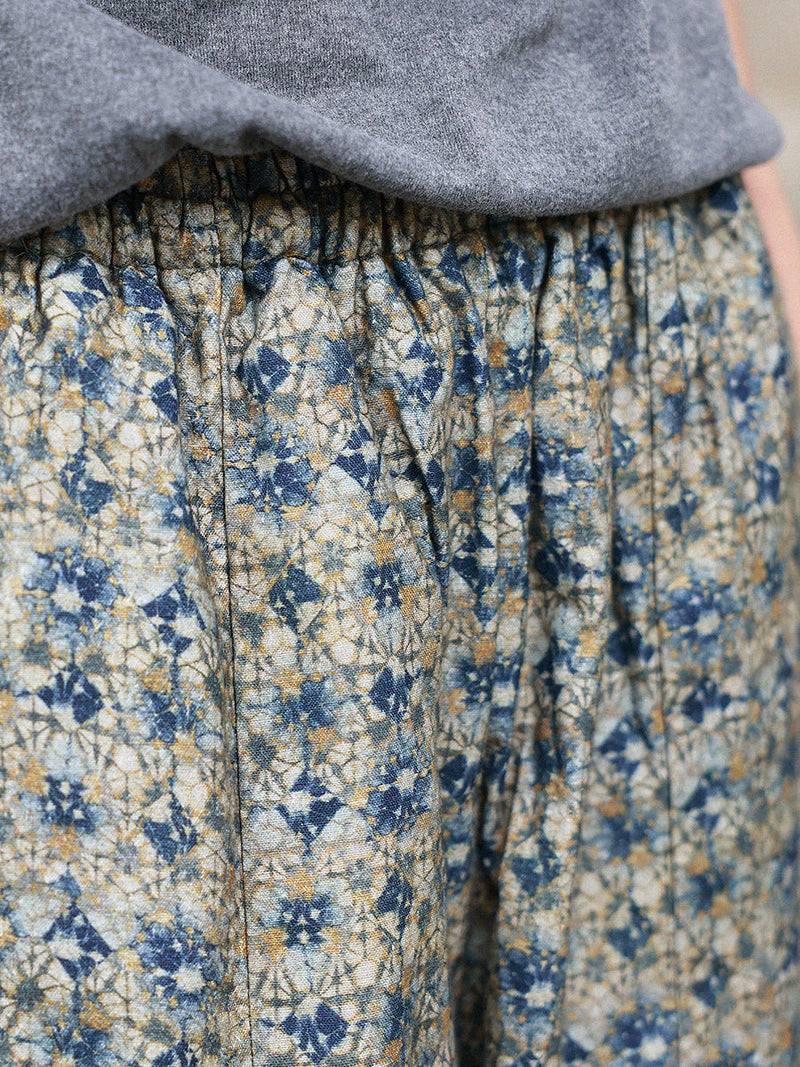 Well Tailored Pants with a Graceful Silhouette