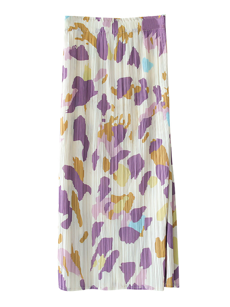Classic Vintage Garment with a Flattering Fit