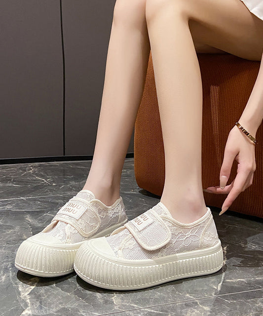 Chic Orthopedic Flats with Unique Design