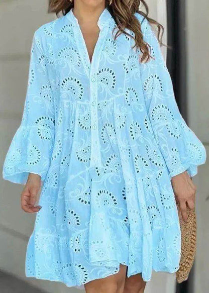 Beautifully Finished Dress in a Timeless Design