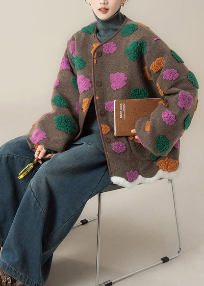 Gracefully Styled Coat for Any Occasion