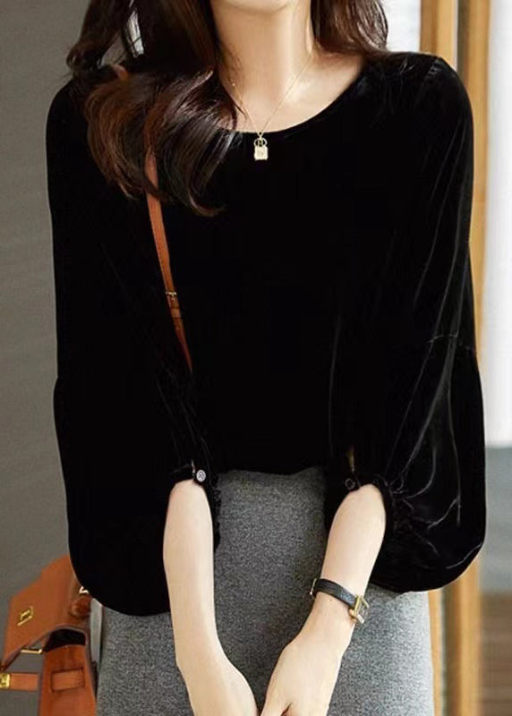 Gracefully Styled Blouse for Any Occasion