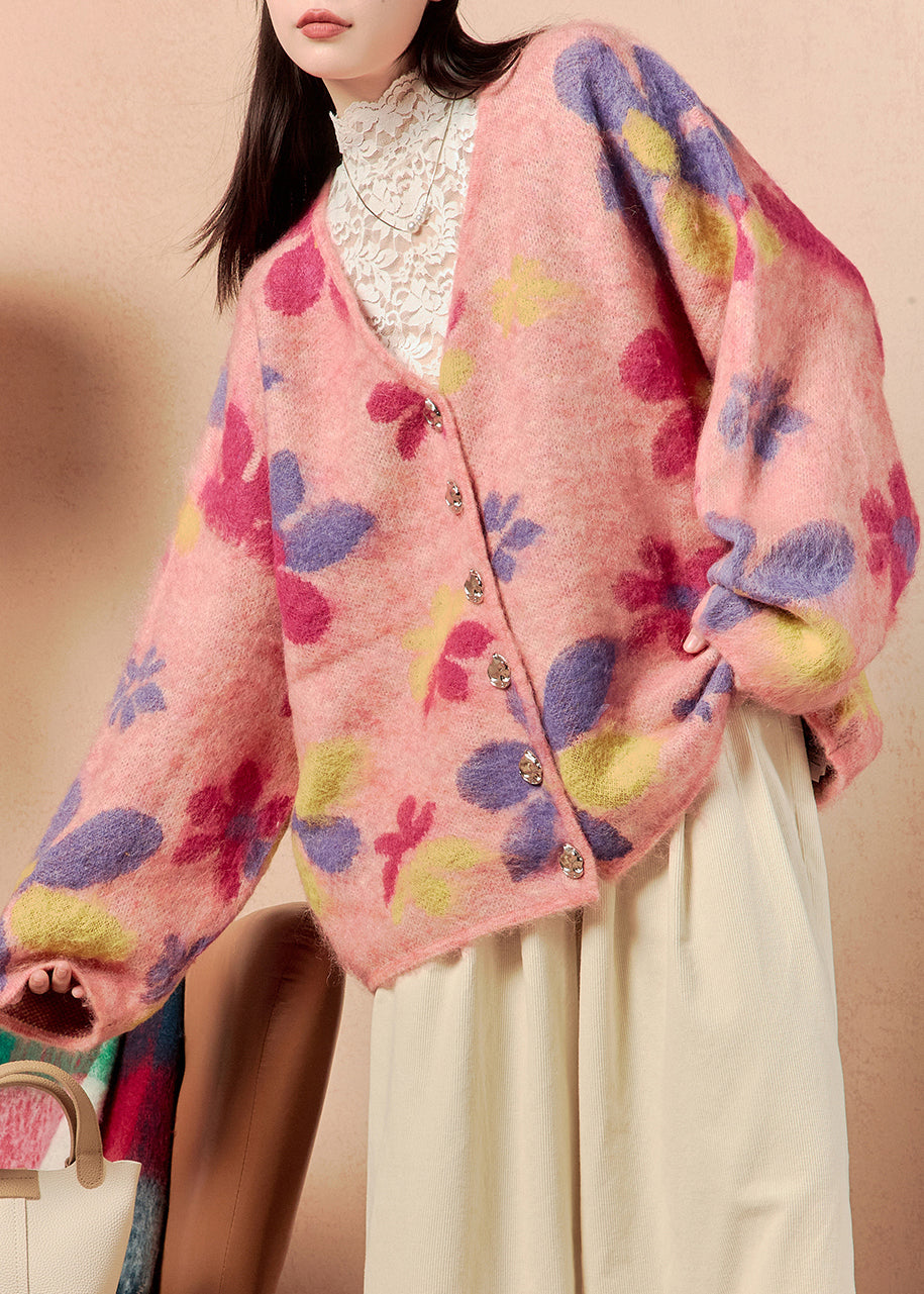Beautifully Finished Cardigan in a Timeless Design