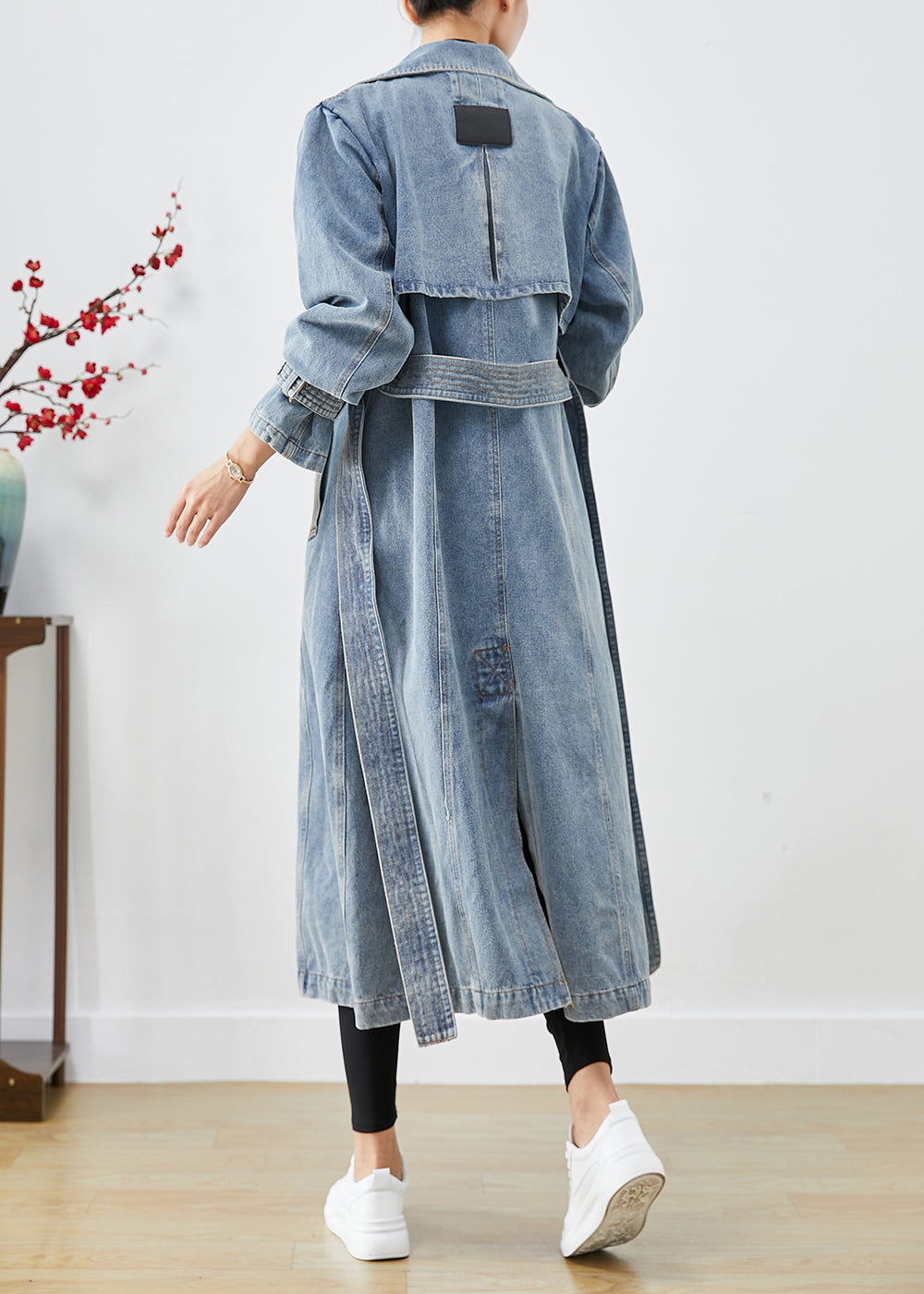 Sophisticated Coat with a Clean Classic Look