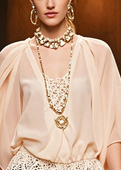 Well Tailored Shirt with a Graceful Silhouette