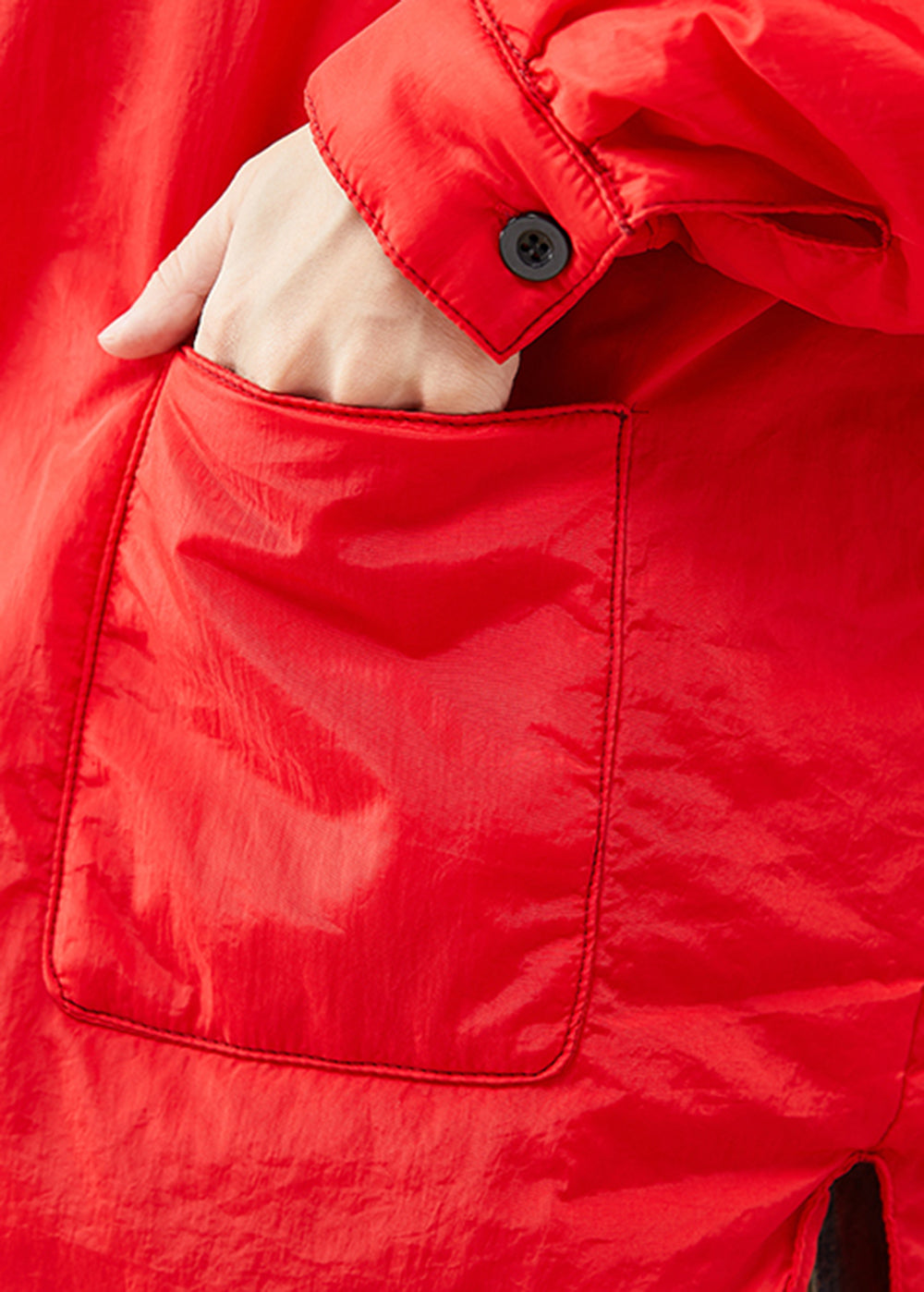 Effortlessly Elegant Jacket with a Timeless Design