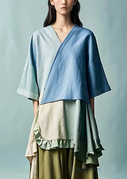 Well Tailored Top with a Graceful Silhouette