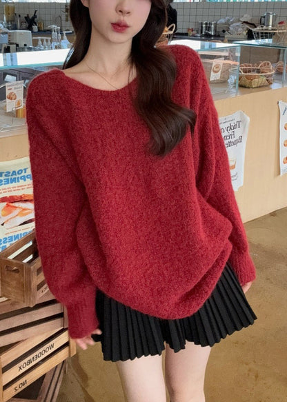 Classic Vintage Sweater with a Flattering Fit
